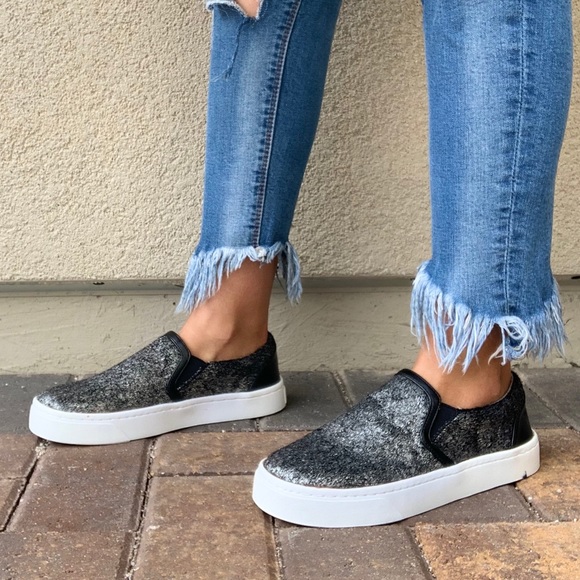 NIB Metallic Faux Pony Hair Fur Slip On Sneakers - Picture 8 of 8